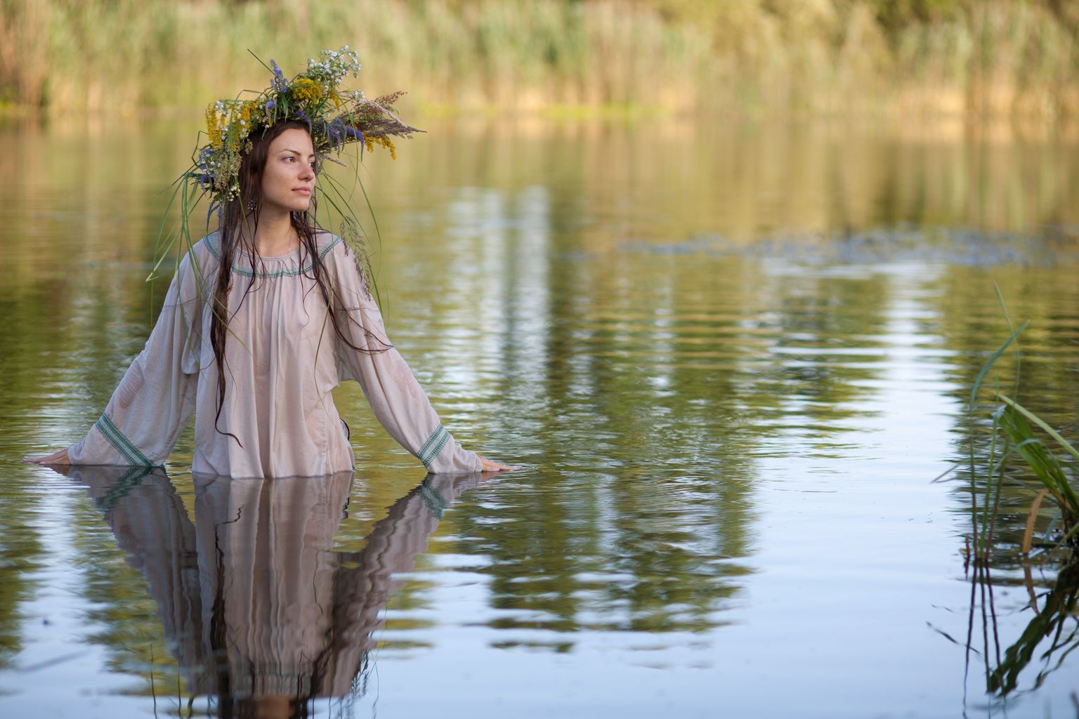 Slavic girls in Peshawar